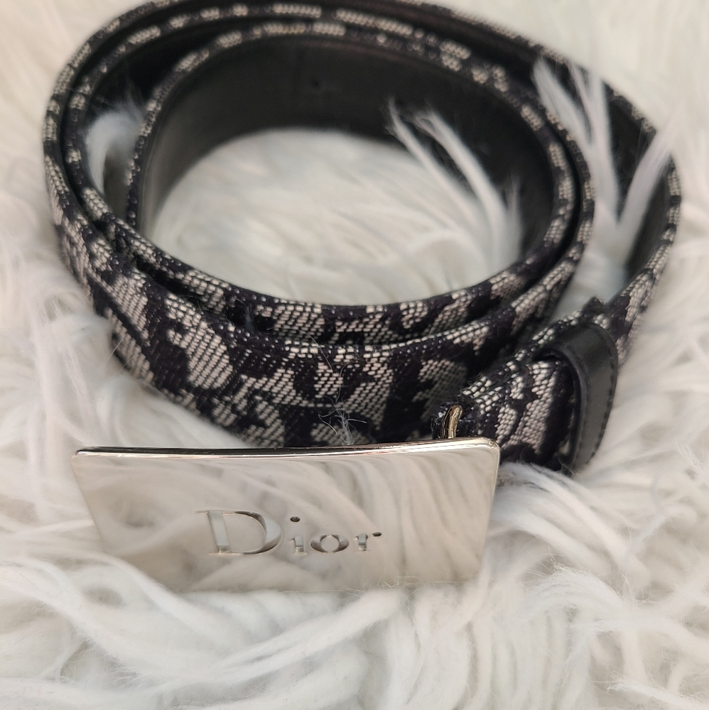Christian Dior belt size 95